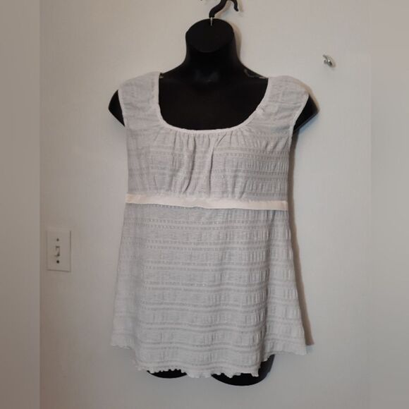 B.Sport Maternity white sleeveless blouse - Picture 1 of 5
